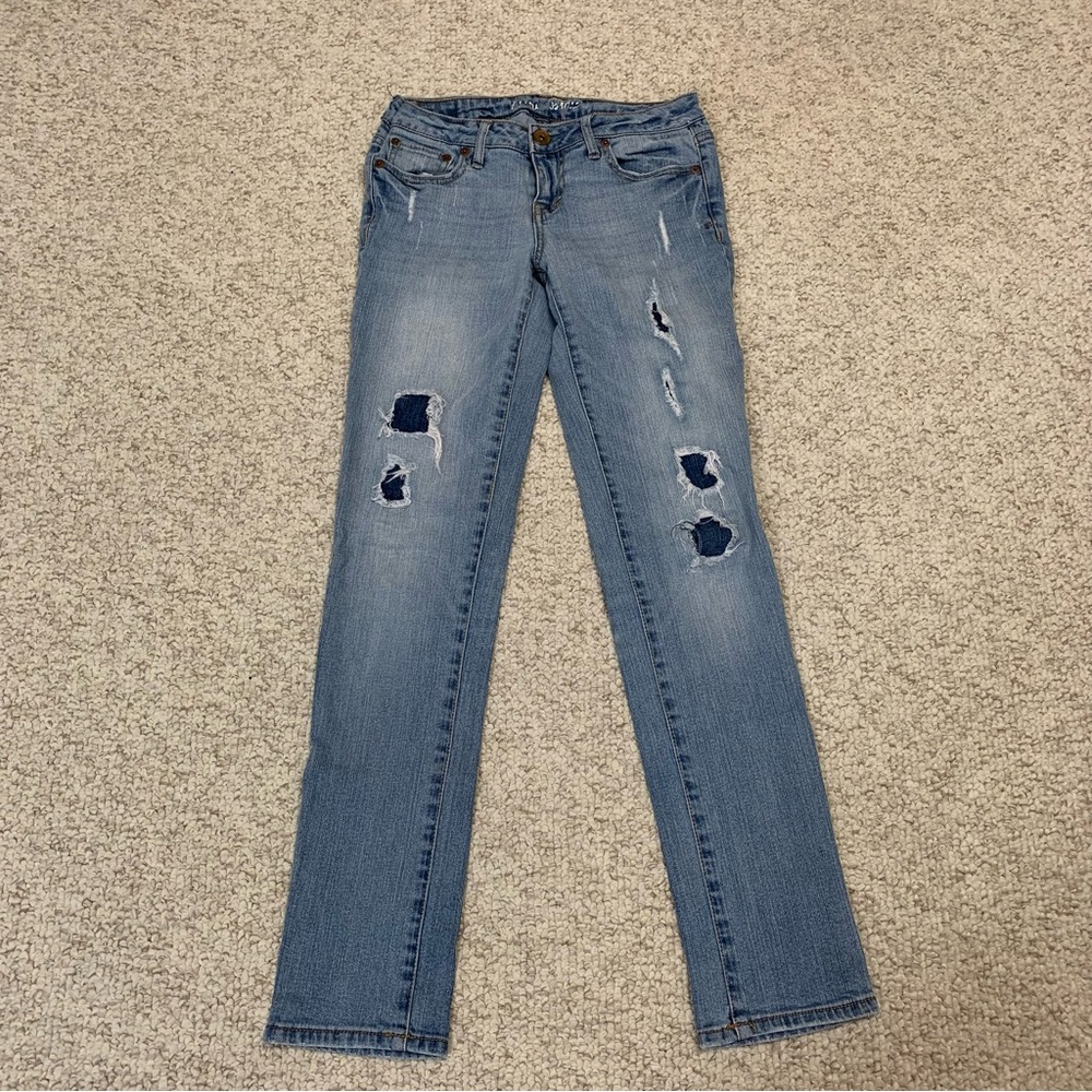 Aéropostale Low-Rise Distressed Skinny Jeans